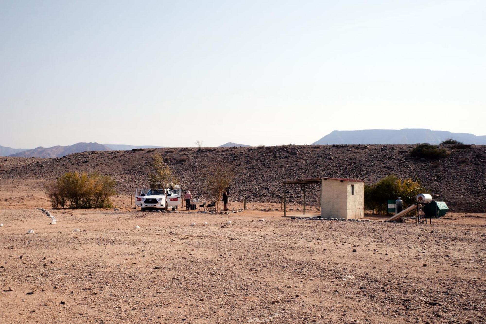 Neuhof Portion 2 Campsite Sesriem Buitenkant foto